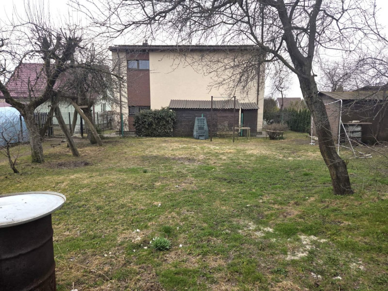 Parduodamas namas Rodūnios Sodų 2-oji g., Naujininkai, Vilniaus m., Vilniaus m. sav., 20.78 m² ploto 2 kambariai 6