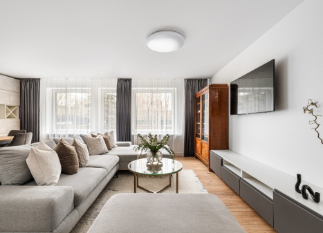 Parduodamas namas Pašilaičių g., Vilniaus m., Vilniaus m. sav., 82.47 m2 ploto, 3 aukštai Parduodamas namas Pašilaičių g., Vilniaus m., Vilniaus m. sav., 82.47 m2 ploto, 3 aukštai