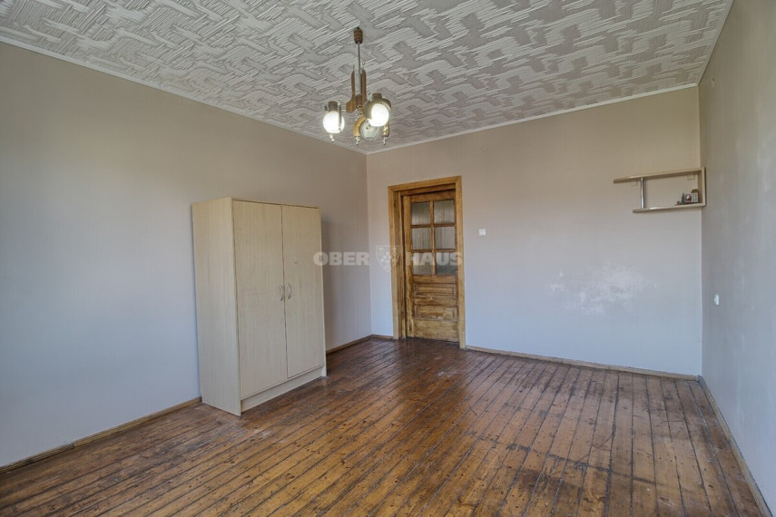 Parduodamas namas Jaunystės g., Vijolių k., Šiaulių r. sav., 373.41 m2 ploto, 2 aukštai 12