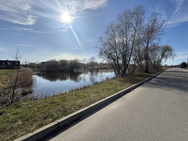 Parduodamas namas Jaunystės g., Vijolių k., Šiaulių r. sav., 373.41 m2 ploto, 2 aukštai 23