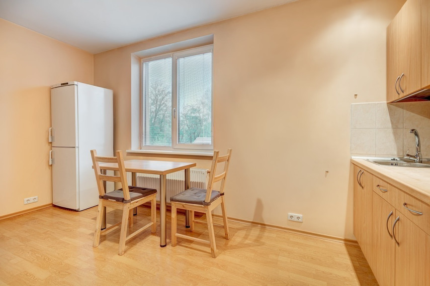 Nuomojamas butas Tolimoji g., Vilniaus m., Vilniaus m. sav., 60 m2 ploto, 2 kambariai 10