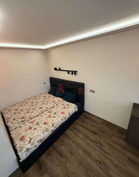 Parduodamas butas Medžiotojų g., Centras, Klaipėdos m., Klaipėdos m. sav., 35 m² ploto 1 kambarys 16