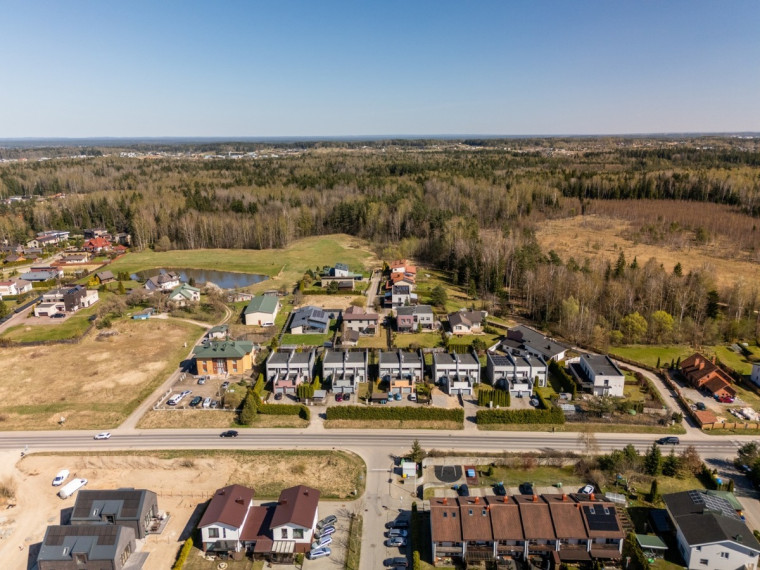Parduodamas namas Motiejaus Valančiaus g., Bendorių k., Vilniaus r. sav., 157.7 m2 ploto, 2 aukštai 25