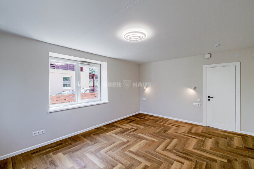 Parduodamas namas Kryžiokų g., Balsiai, Vilniaus m., Vilniaus m. sav., 276 m2 ploto, 2 aukštai 10