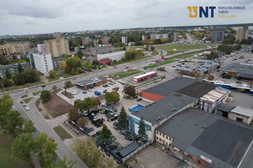 PREKYBOS-SANDĖLIAVIMO PATALPOS, SU RAMPA IR KELTUVU 20
