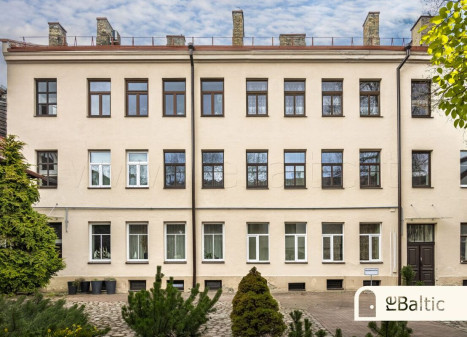 Parduodamas butas Šv. Mikalojaus g., Vilniaus m., Vilniaus m. sav., 42 m2 ploto, 2 kambariai Parduodamas butas Šv. Mikalojaus g., Vilniaus m., Vilniaus m. sav., 42 m2 ploto, 2 kambariai