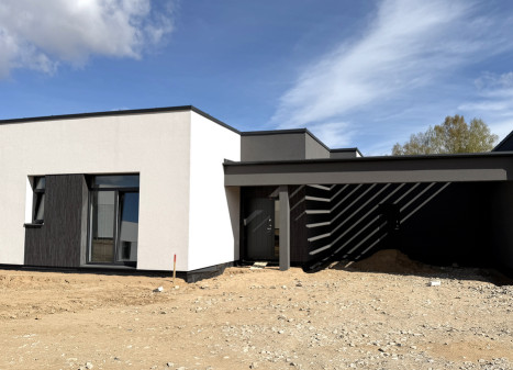 Parduodamas namas Kalvų g., Papiškių k., Vilniaus r. sav., 126 m2 ploto, 1 aukštai Parduodamas namas Kalvų g., Papiškių k., Vilniaus r. sav., 126 m2 ploto, 1 aukštai