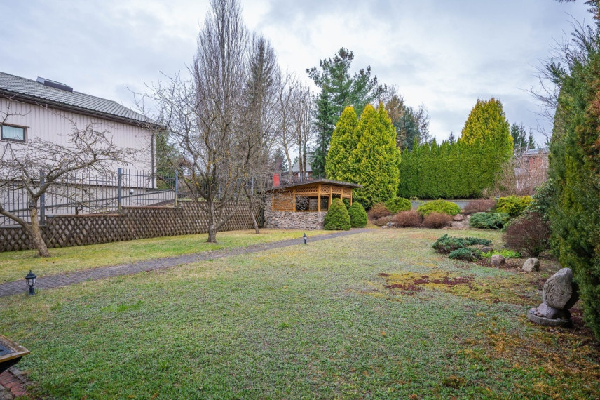 Parduodamas namas Mykolo Šulco g., Vilniaus m., Vilniaus m. sav., 207.71 m2 ploto, 2 aukštai 37