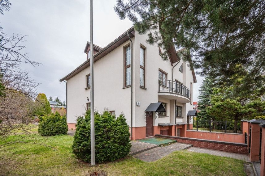 Parduodamas namas Mykolo Šulco g., Vilniaus m., Vilniaus m. sav., 207.71 m2 ploto, 2 aukštai 45