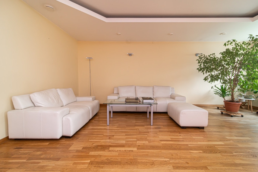 Parduodamas namas Noragiškių g., Vilniaus m., Vilniaus m. sav., 203.76 m2 ploto,  aukštai 9