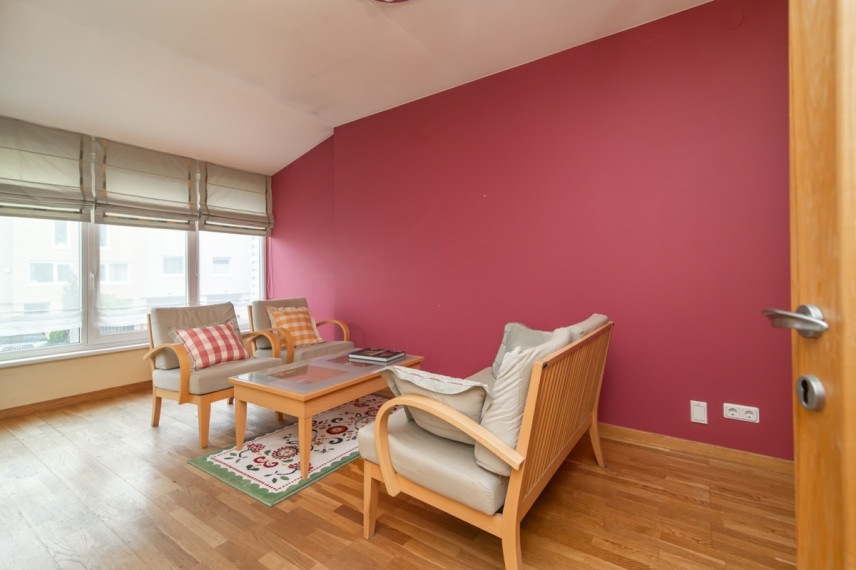 Parduodamas namas Noragiškių g., Vilniaus m., Vilniaus m. sav., 203.76 m2 ploto,  aukštai 21