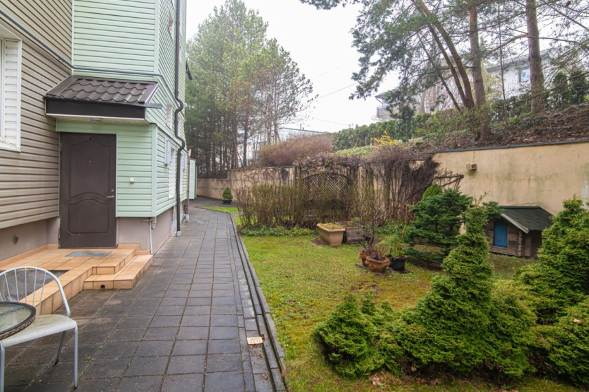 Parduodamas namas Noragiškių g., Vilniaus m., Vilniaus m. sav., 203.76 m2 ploto,  aukštai 47