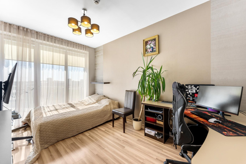 Nuomojamas butas Šiaulių m., Šiaulių m. sav., 154.56 m² ploto 5 kambariai 11