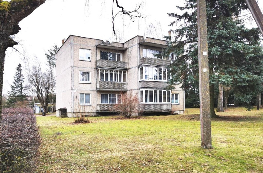 Parduodamas butas Taikos g., Lyduokių mstl., Ukmergės r. sav., 53.71 m² ploto 3 kambariai 14