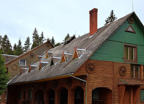 Parduodamas namas Kryžbarko k., Kelmės r. sav., 377.07 m2 ploto, 2 aukštai