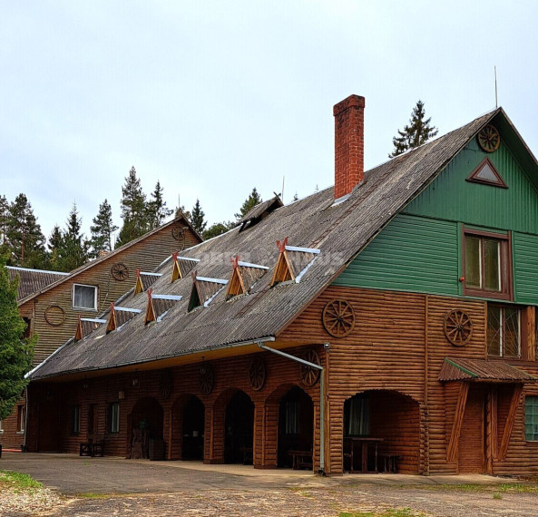 Parduodamas namas Kryžbarko k., Kelmės r. sav., 377.07 m2 ploto, 2 aukštai 1