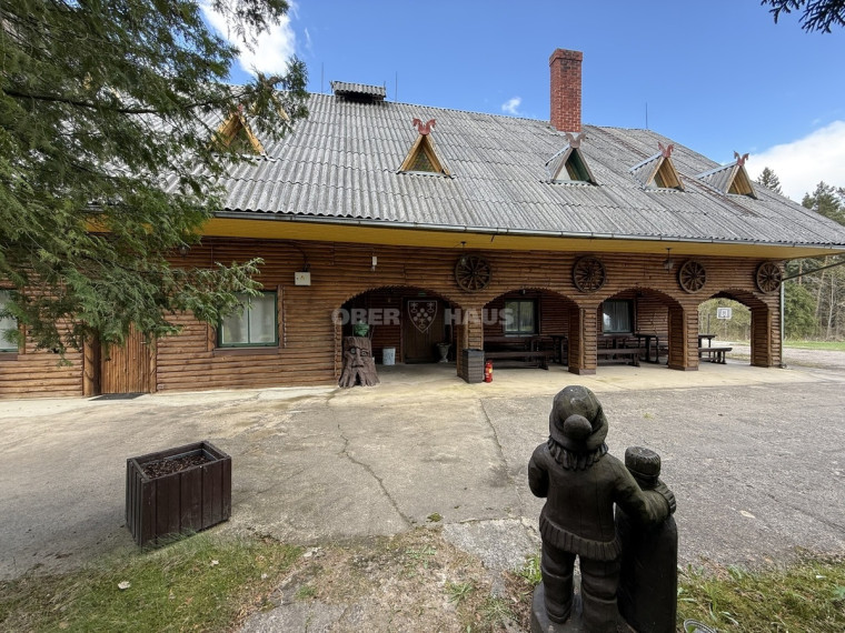 Parduodamas namas Kryžbarko k., Kelmės r. sav., 377.07 m2 ploto, 2 aukštai 4