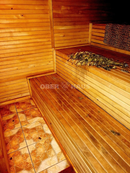 Parduodamas namas Kryžbarko k., Kelmės r. sav., 377.07 m2 ploto, 2 aukštai 19