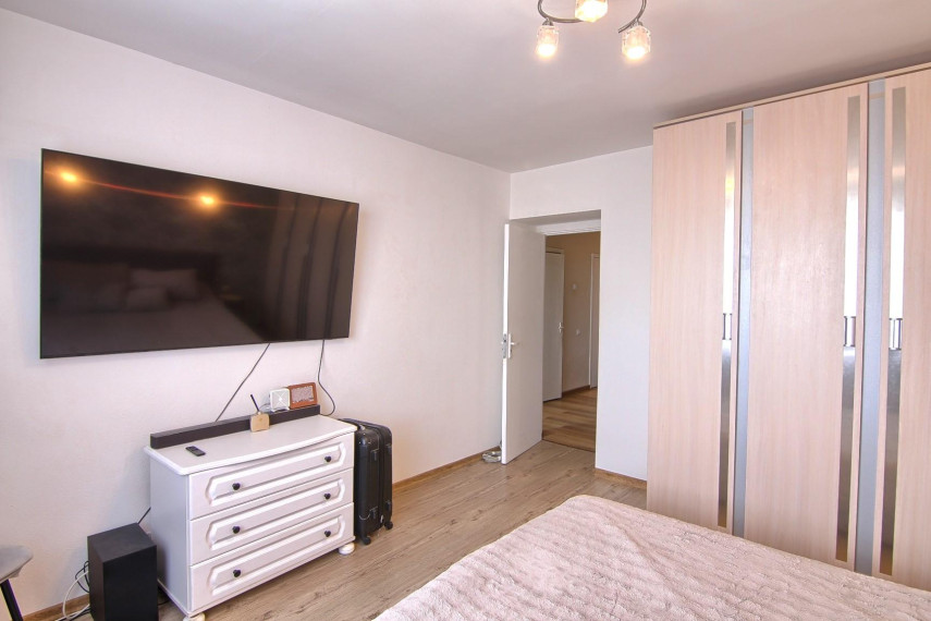 Parduodamas butas Gvazdikų tak., Lieporiai, Šiaulių m., Šiaulių m. sav., 65.43 m² ploto 3 kambariai 9