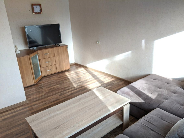 Parduodamas butas Klaipėdos apskritis, Klaipėda, Rumpiškės, Paryžiaus Komunos g., 26 m2 ploto, 1 kambariai 4