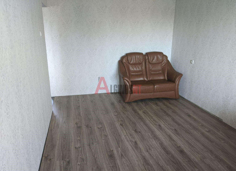 Parduodamas butas Naujakiemio g., Naujakiemis, Klaipėdos m., Klaipėdos m. sav., 61 m² ploto 3 kambariai 14