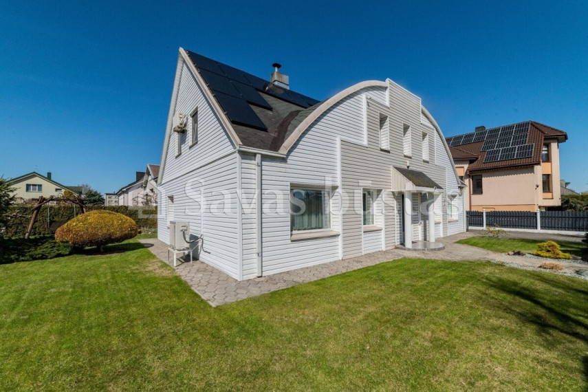 Parduodamas namas Žemkalnio g., Šiaulių m., Šiaulių m. sav., 202.96 m2 ploto, 1 aukštai 2