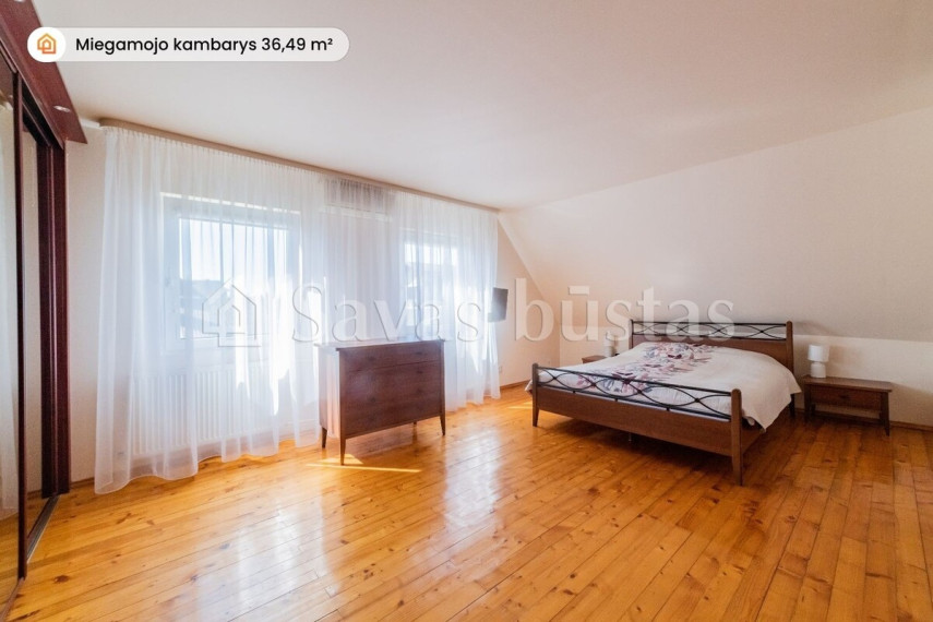 Parduodamas namas Žemkalnio g., Šiaulių m., Šiaulių m. sav., 202.96 m2 ploto, 1 aukštai 18