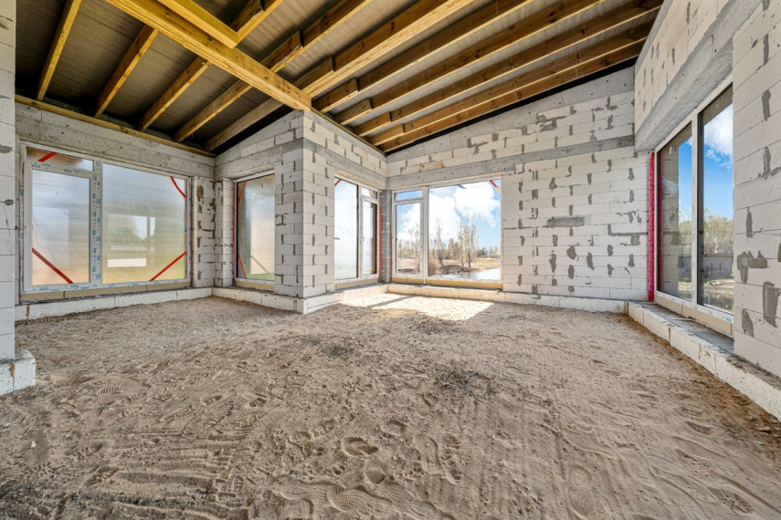 Parduodamas namas Pusiasalio g., Peliūnų k., Elektrėnų sav., 150 m2 ploto, 1 aukštai 32