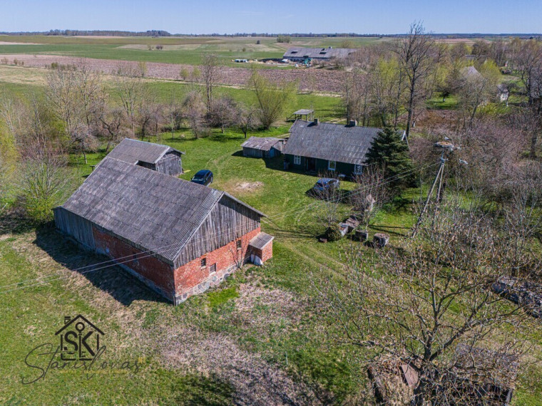 PARDUODAMAS SODYBA SU 46 ARŲ NAMŲ VALDOS SKLYPU VERSMININKŲ K., POSŪKIO G. 5 36