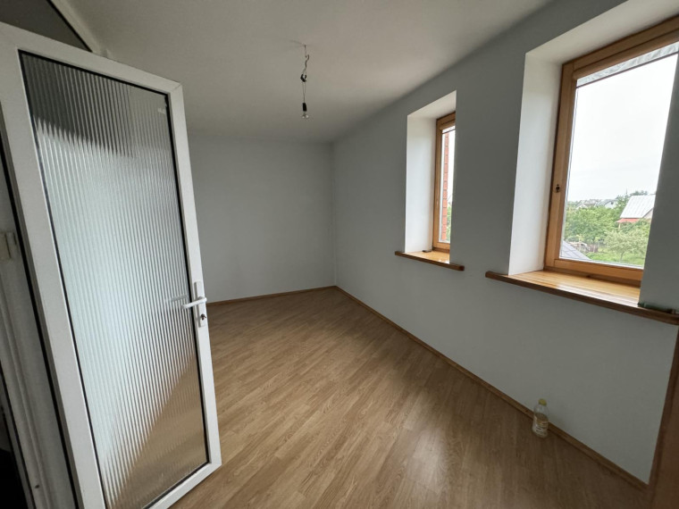 Parduodamas namas Vaidilutės skg., Molainių k., Panevėžio r. sav., 254.63 m² ploto 8 kambariai 12