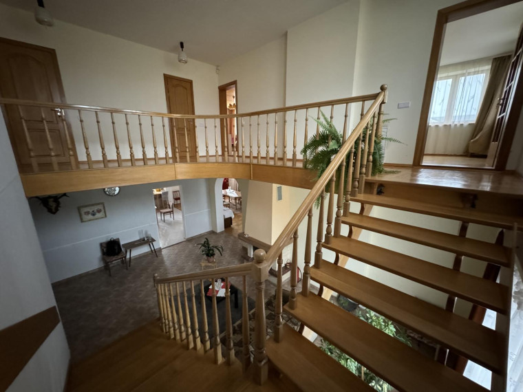 Parduodamas namas Vaidilutės skg., Molainių k., Panevėžio r. sav., 254.63 m² ploto 8 kambariai 15