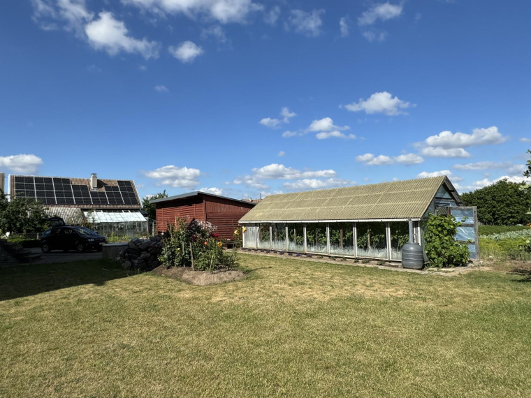 Parduodamas namas Vaidilutės skg., Molainių k., Panevėžio r. sav., 254.63 m² ploto 8 kambariai 25