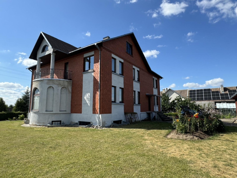 Parduodamas namas Vaidilutės skg., Molainių k., Panevėžio r. sav., 254.63 m² ploto 8 kambariai 26