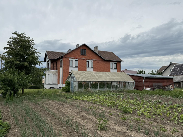 Parduodamas namas Vaidilutės skg., Molainių k., Panevėžio r. sav., 254.63 m² ploto 8 kambariai 4