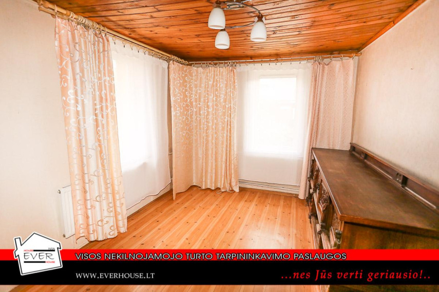Parduodamas namas A. Kriščiukaičio g., Vilijampolė, Kauno m., Kauno m. sav., 87.00 m² ploto 3 kambariai 9
