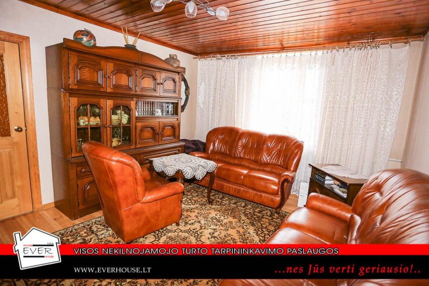 Parduodamas namas A. Kriščiukaičio g., Vilijampolė, Kauno m., Kauno m. sav., 87.00 m² ploto 3 kambariai 10