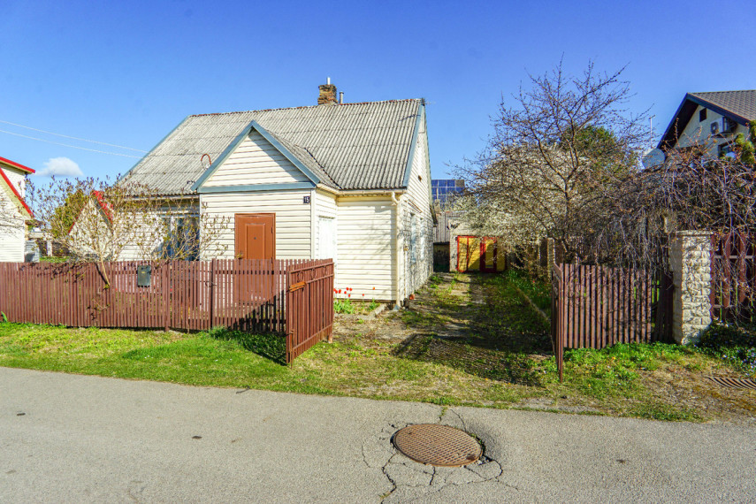 Parduodamas namas J. Tallat Kelpšos g., Panevėžio m., Panevėžio m. sav., 92.28 m2 ploto, 2 aukštai 2