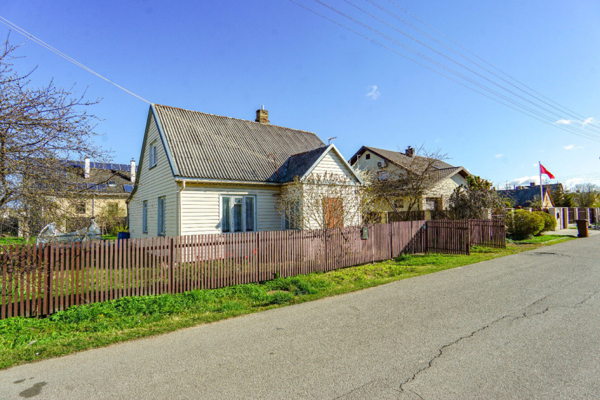 Parduodamas namas J. Tallat Kelpšos g., Panevėžio m., Panevėžio m. sav., 92.28 m2 ploto, 2 aukštai 3