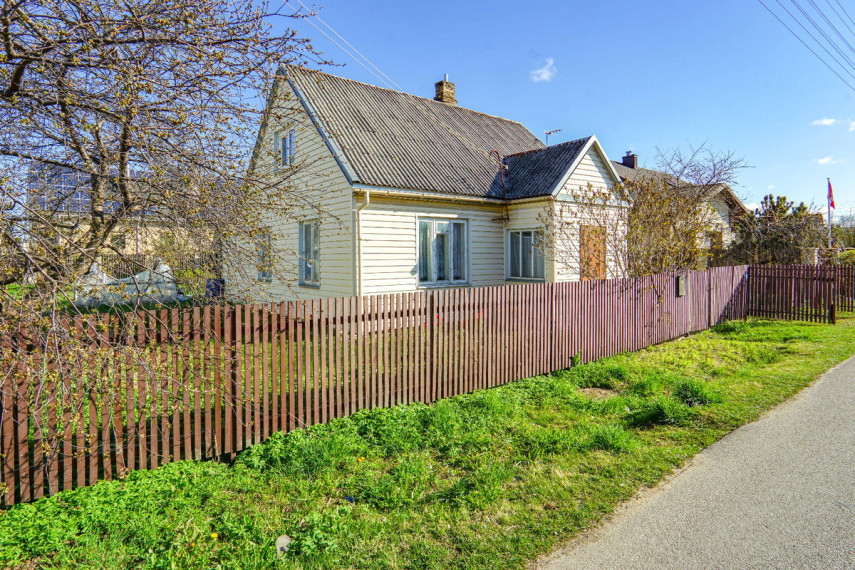 Parduodamas namas J. Tallat Kelpšos g., Panevėžio m., Panevėžio m. sav., 92.28 m2 ploto, 2 aukštai 4
