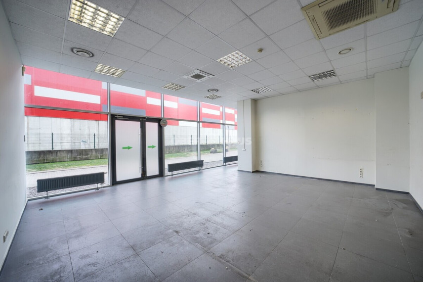 Nuomojamos administracinės, kitos paskirties patalpos Ukmergės g., Fabijoniškės, Vilniaus m., Vilniaus m. sav., 142.1 m2 ploto 5