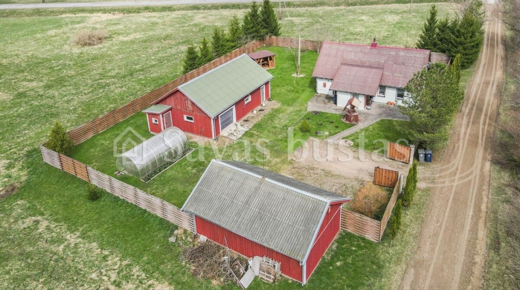 Parduodamas namas Kretingos r. sav., Laivių k., Platelių, 120 m2 ploto,  aukštai 21
