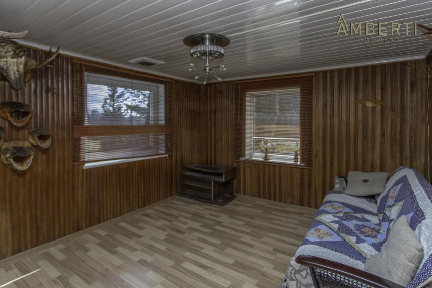 Parduodamas namas Ežero g., Tytuvėnų m., Kelmės r. sav., 69.03 m² ploto 3 kambariai 6