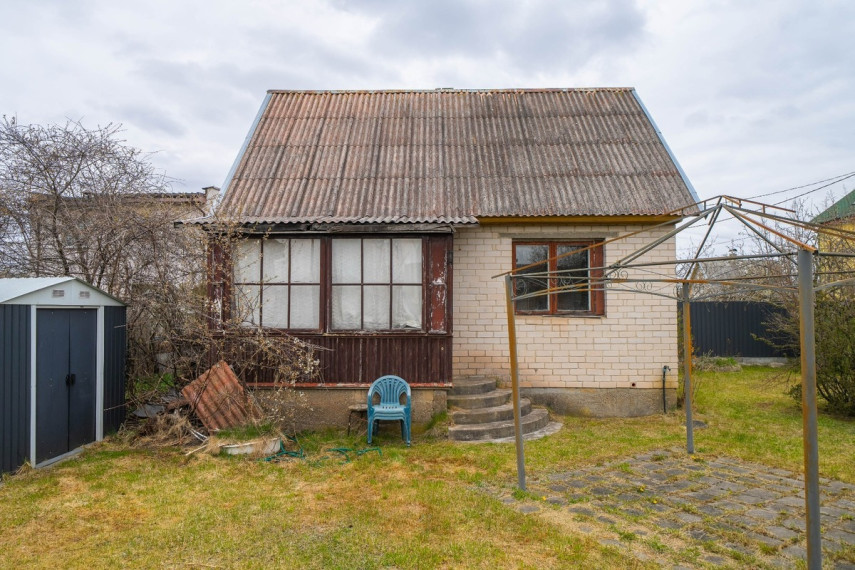 Parduodamas namas Kryžiokų Sodų 8-oji g., Vilniaus m., Vilniaus m. sav., 55.7 m2 ploto, 1 aukštai 18