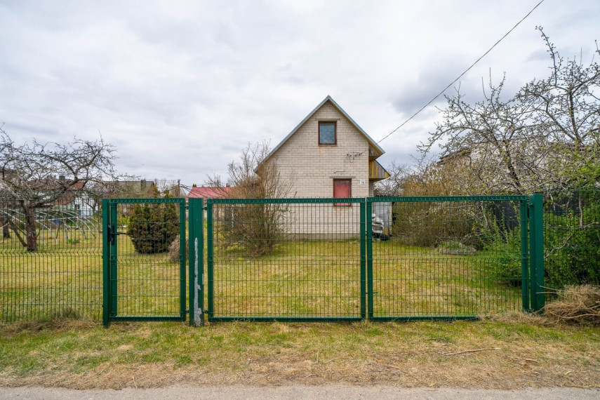 Parduodamas namas Kryžiokų Sodų 8-oji g., Vilniaus m., Vilniaus m. sav., 55.7 m2 ploto, 1 aukštai 20