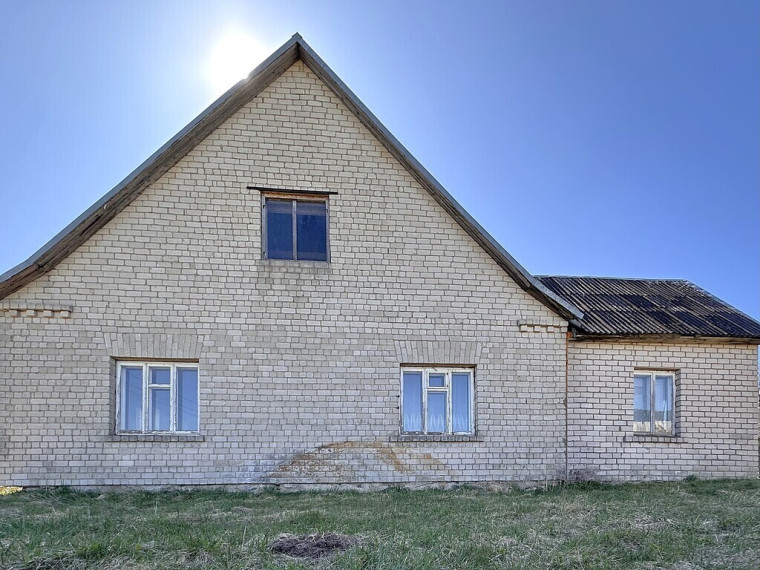 PARDUODAMAS 126,55 KV. M. NAMAS 24,99 ARŲ SKLYPE TRUSKAVOS KAIME, KĖDAINIŲ RAJONE 39