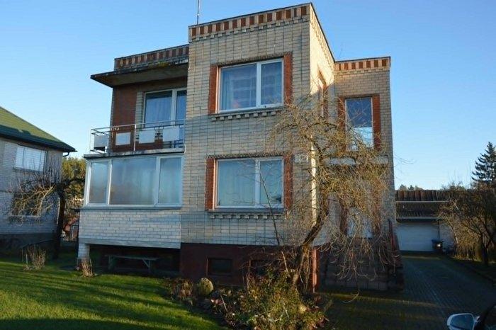 Parduodamas namas Putinų g., Ukmergės m., Ukmergės r. sav., 103.00 m² ploto 5 kambariai 1