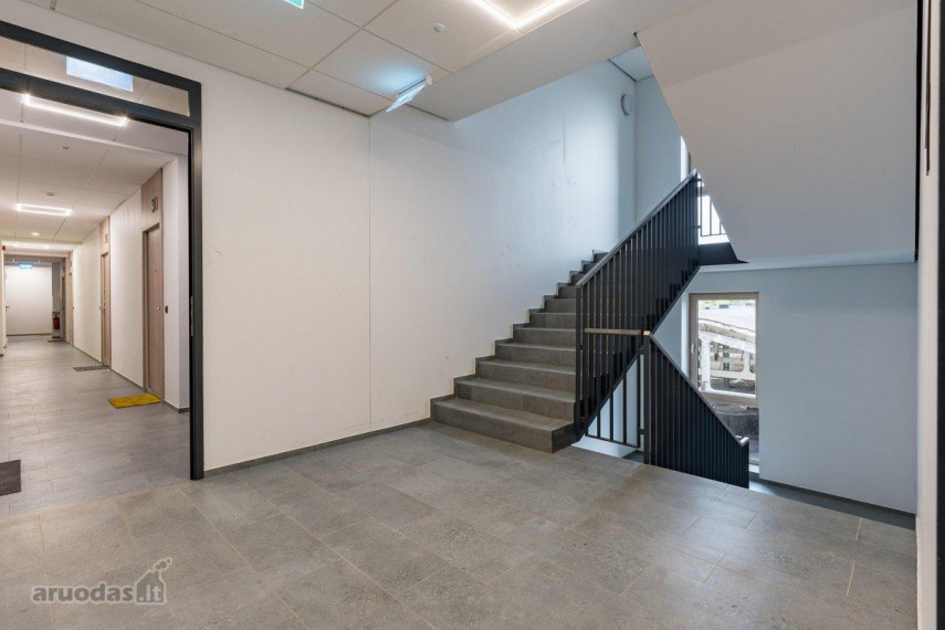 Nuomojamas butas Pulko g., Žirmūnai, Vilniaus m., Vilniaus m. sav., 30.00 m² ploto 1 kambarys 25