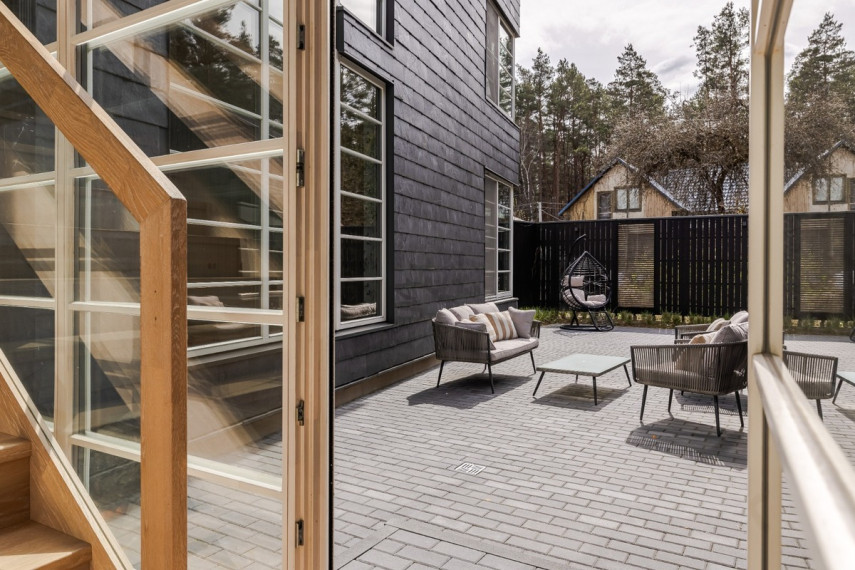 Parduodamas namas Turniškių Sodų g., Vilniaus m., Vilniaus m. sav., 284.29 m2 ploto, 2 aukštai 13