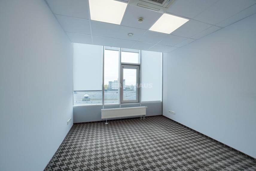 Nuomojamos administracinės patalpos Ukmergės g., Fabijoniškės, Vilniaus m., Vilniaus m. sav., 113.96 m2 ploto 8