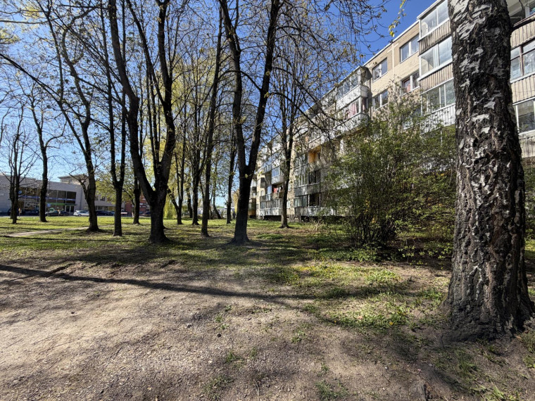 Parduodamas butas Birželio 23-iosios g., Dainava, Kauno m., Kauno m. sav., 62.00 m² ploto 3 kambariai 17